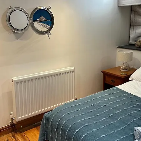 Apartment Sail Loft Lookout - Modern Harbourside With Character Features - 101